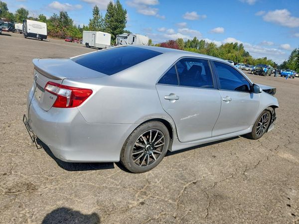 2013 TOYOTA CAMRY