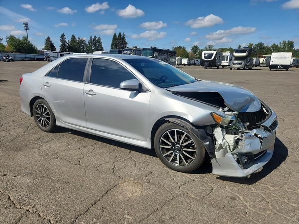 2013 TOYOTA CAMRY
