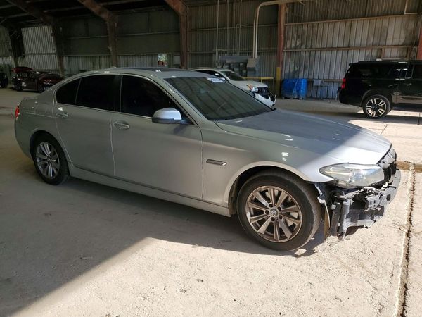 2014 BMW 528 — Passenger 3/4