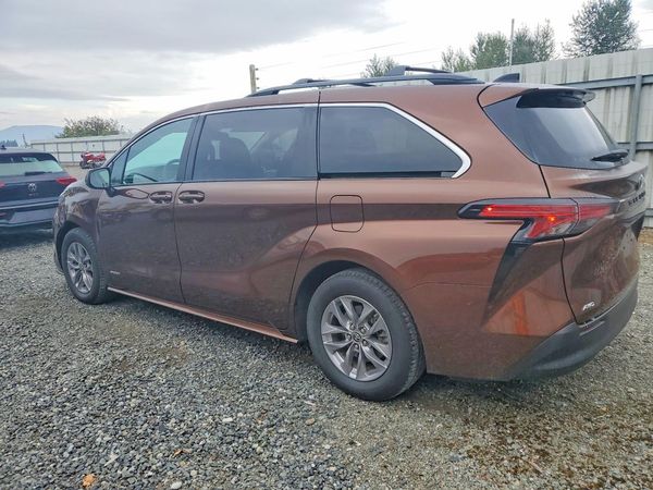 2021 TOYOTA SIENNA LE Plus Package — DSRA