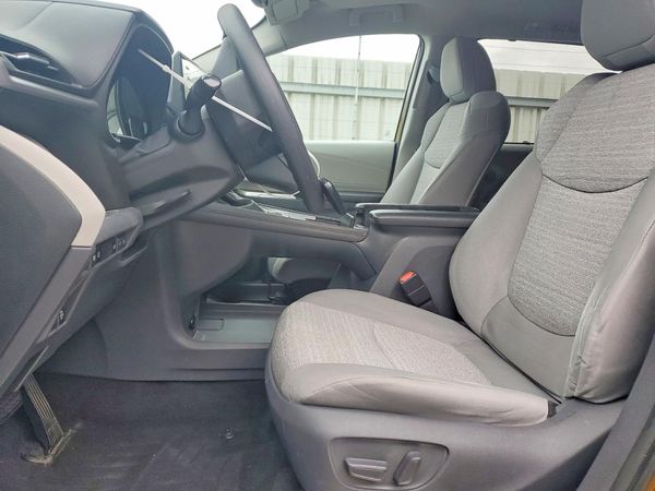 2021 TOYOTA SIENNA LE Plus Package — DENT