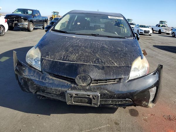 2015 TOYOTA PRIUS — DIRF