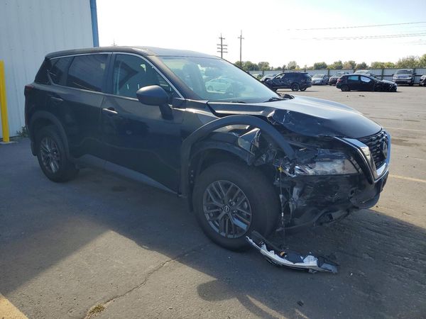 2023 NISSAN ROGUE S — Passenger 3/4