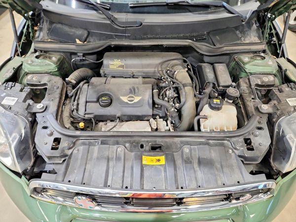 2015 MINI COOPER — Engine bay