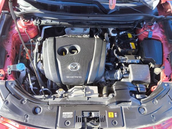 2020 MAZDA CX-5 Grand Touring — Engine bay