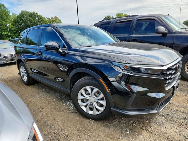 2024 HONDA CR-V LX — Passenger 3/4