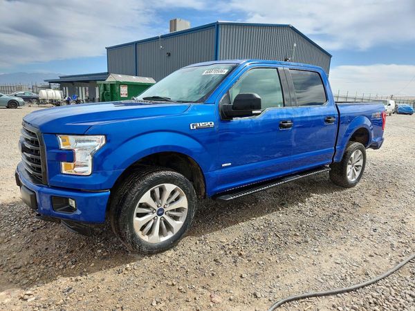 2017 FORD F150 SuperCrew — Front 3/4