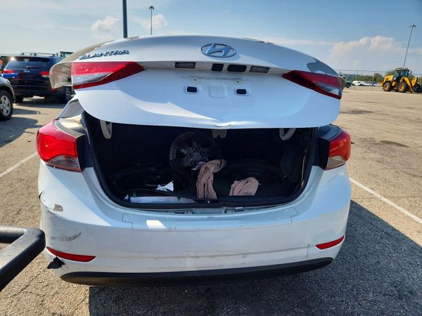 2016 HYUNDAI ELANTRA — DIRR
