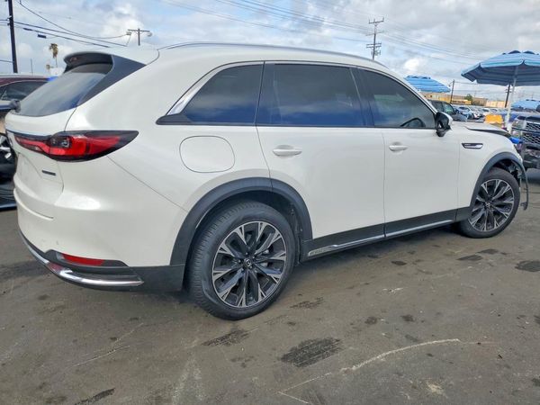 2024 MAZDA CX-90 Premium Plus Package — PSRA