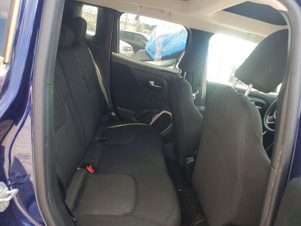 2017 JEEP RENEGADE SPORT 4X2