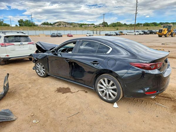 2021 MAZDA 3