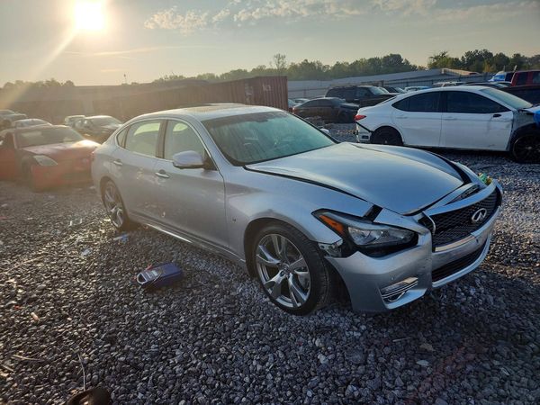 2019 INFINITI Q70L — Passenger 3/4