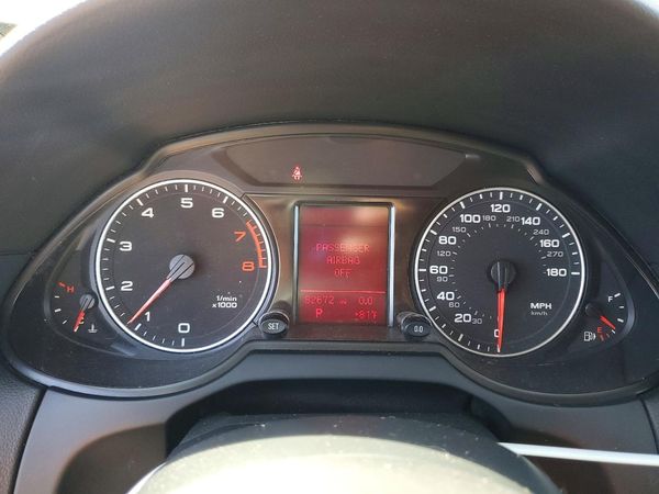 2012 AUDI Q5 Premium