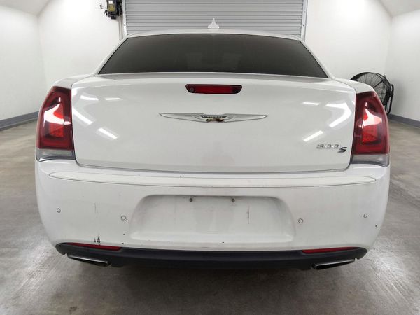 2018 CHRYSLER 300 300S — DIRR