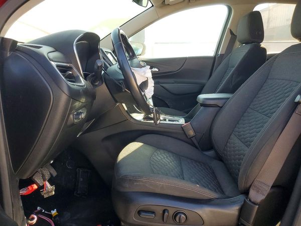 2019 CHEVROLET EQUINOX LT (1LT) — DENT