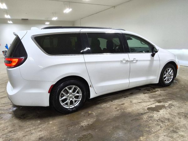 2022 CHRYSLER PACIFICA Touring L — PSRA