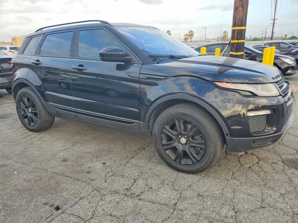 2017 LAND ROVER RANGE ROVER EVOQUE — Passenger 3/4