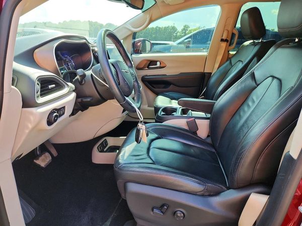 2017 CHRYSLER PACIFICA Touring L