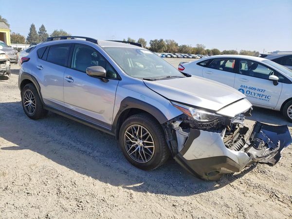 2024 SUBARU CROSSTREK Premium — Passenger 3/4