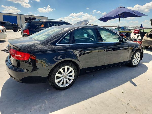 2013 AUDI A4 Premium