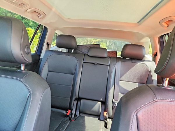 2020 VOLKSWAGEN TIGUAN SE, SEL