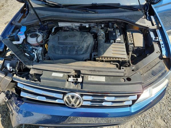 2020 VOLKSWAGEN TIGUAN SE, SEL