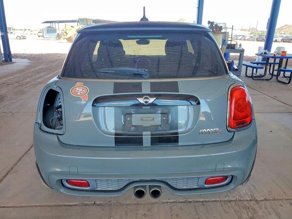 2016 MINI COOPER