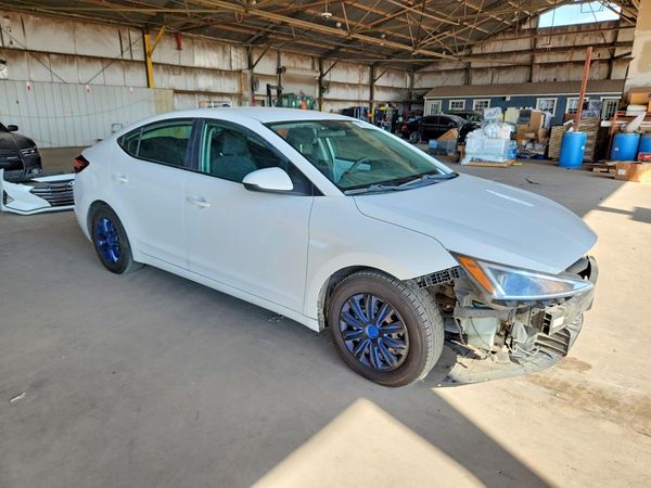 2019 HYUNDAI ELANTRA SE — Passenger 3/4