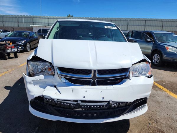2017 DODGE GRAND CARAVAN SE, SXT, Express — DIRF