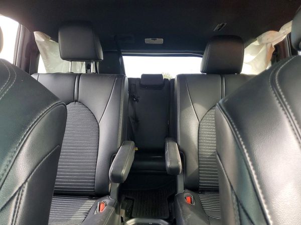 2021 TOYOTA HIGHLANDER XSE Nav & JBL — SUVN