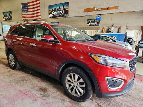 2016 KIA SORENTO — Passenger 3/4