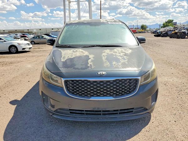 2016 KIA SEDONA LX - Middle-low