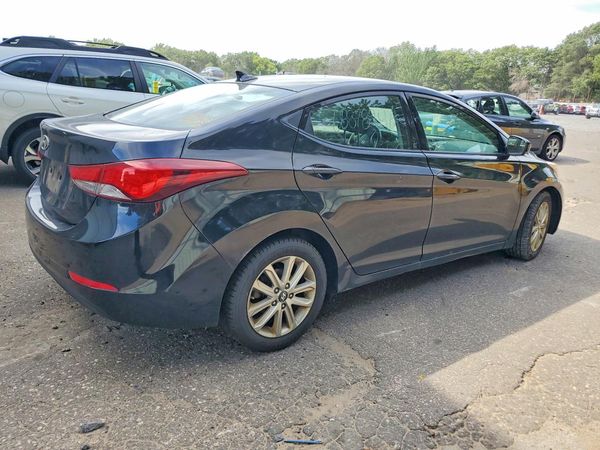 2014 HYUNDAI ELANTRA GLS (Middle)
