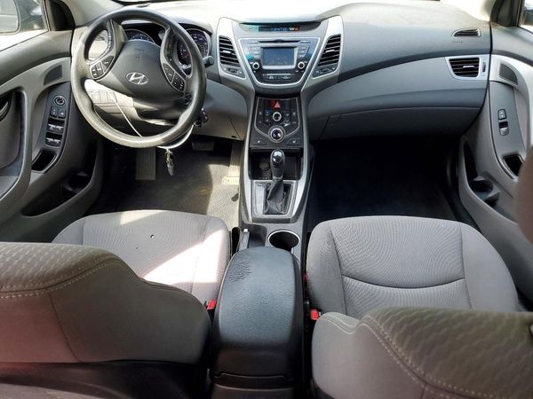 2014 HYUNDAI ELANTRA GLS (Middle)