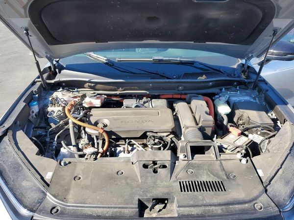 2024 HONDA CR-V — Engine bay