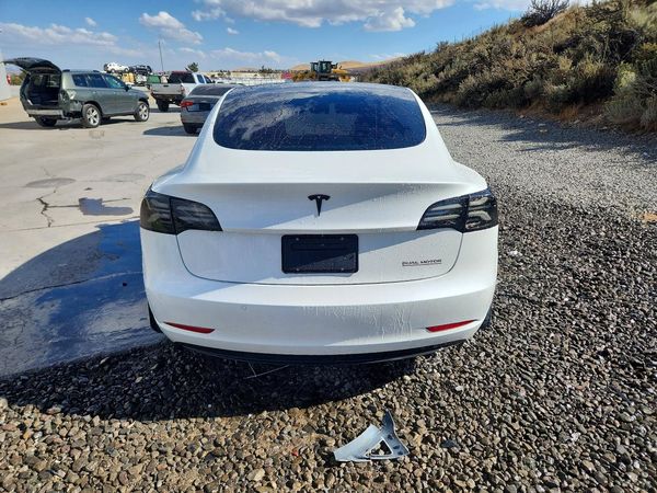 2022 TESLA MODEL 3 — DIRR