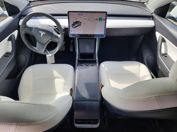 2020 TESLA MODEL Y