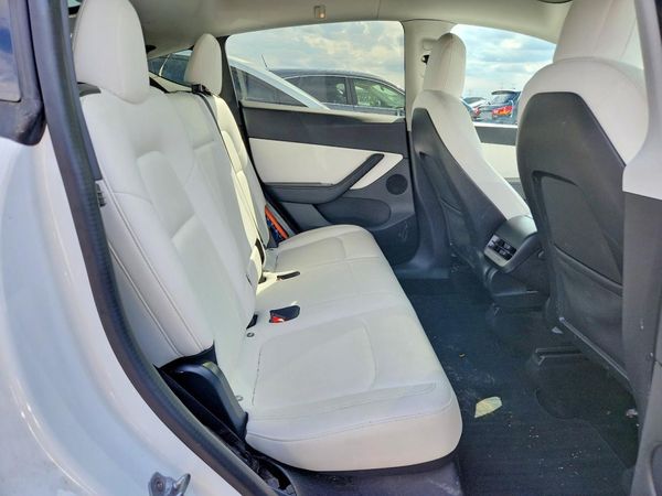 2020 TESLA MODEL Y