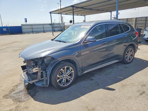 2017 BMW X1 — Front 3/4