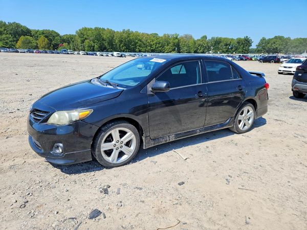 2013 TOYOTA COROLLA