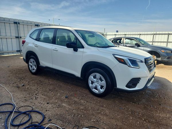 2024 SUBARU FORESTER Base — Passenger 3/4
