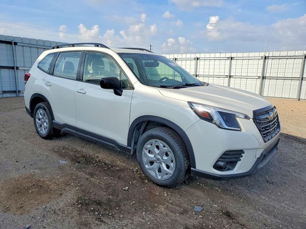 2023 SUBARU FORESTER Base Plus ES — Passenger 3/4