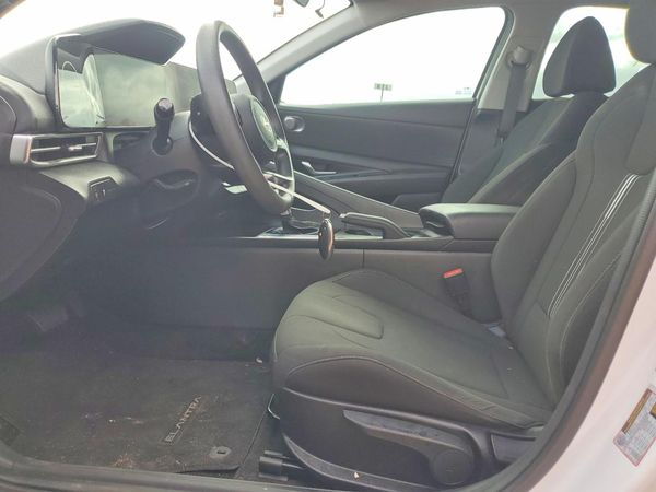2024 HYUNDAI ELANTRA SEL — DENT