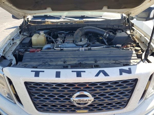 2019 NISSAN TITAN — Engine bay
