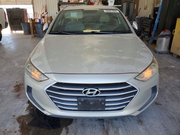 2017 HYUNDAI ELANTRA SE Base — DIRF