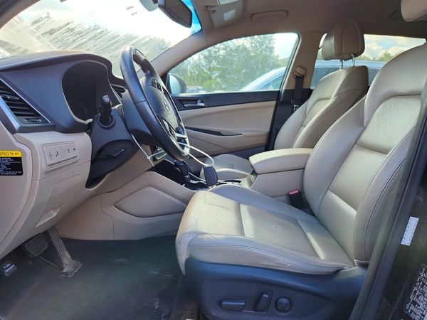 2016 HYUNDAI TUCSON — DENT
