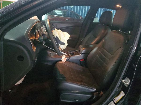 2013 DODGE CHARGER SE