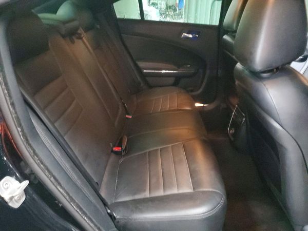 2013 DODGE CHARGER SE