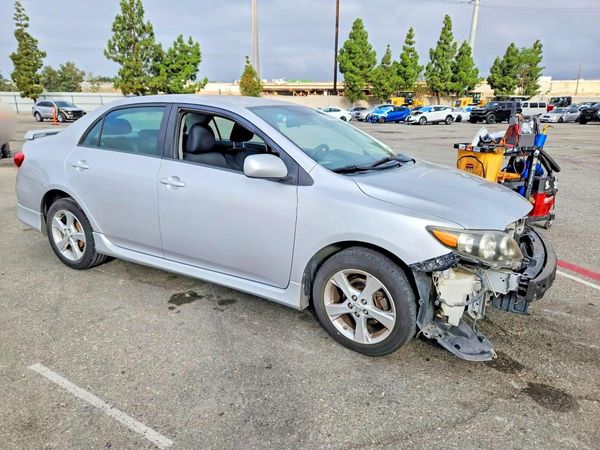 2012 TOYOTA COROLLA — Passenger 3/4