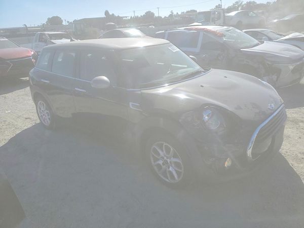 2016 MINI COOPER — Passenger 3/4